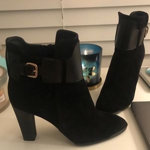 Tod’s suede booties